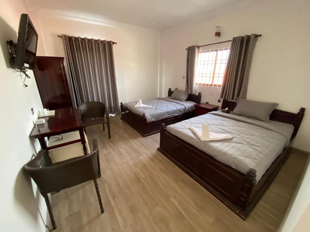 4 Rivers Hotel Phnom Penh Extérieur photo