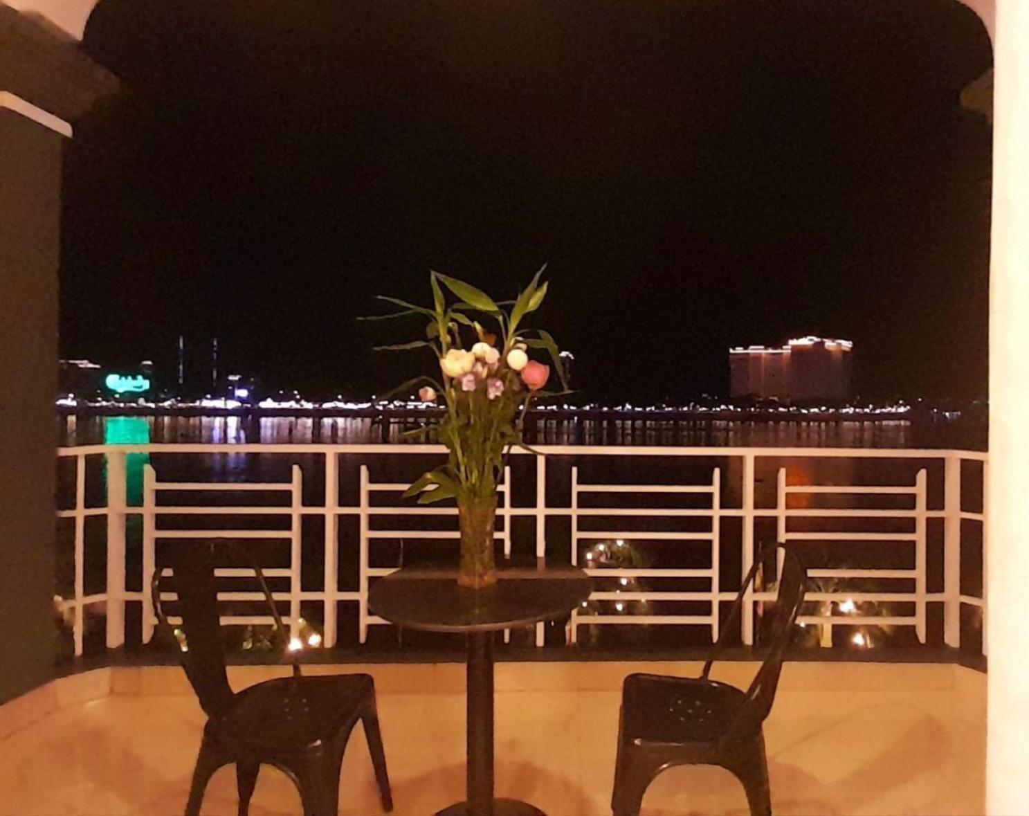 4 Rivers Hotel Phnom Penh Extérieur photo