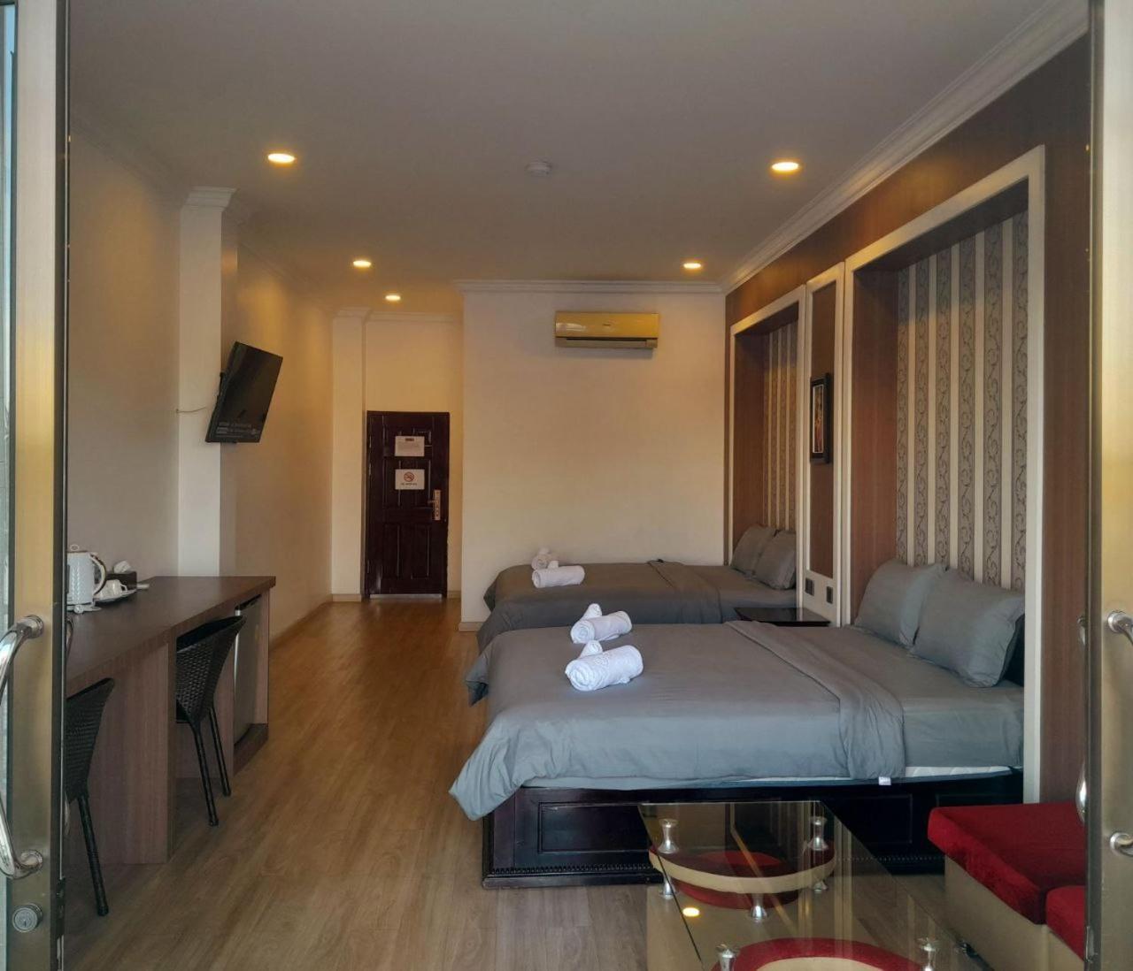 4 Rivers Hotel Phnom Penh Extérieur photo