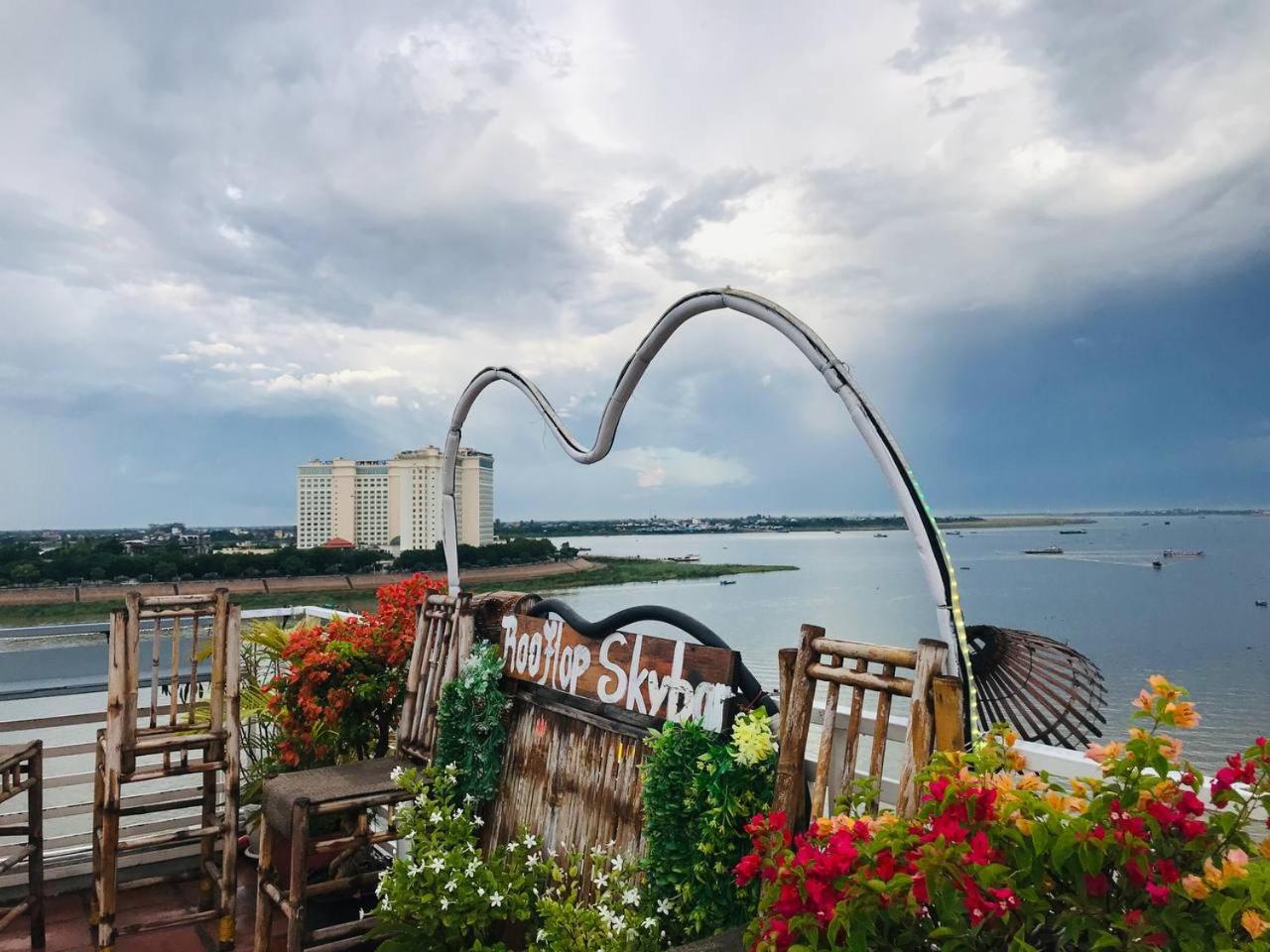 4 Rivers Hotel Phnom Penh Extérieur photo