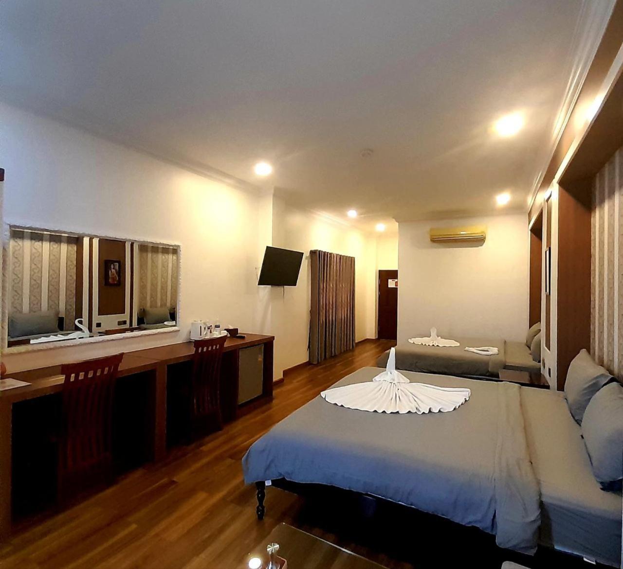 4 Rivers Hotel Phnom Penh Extérieur photo