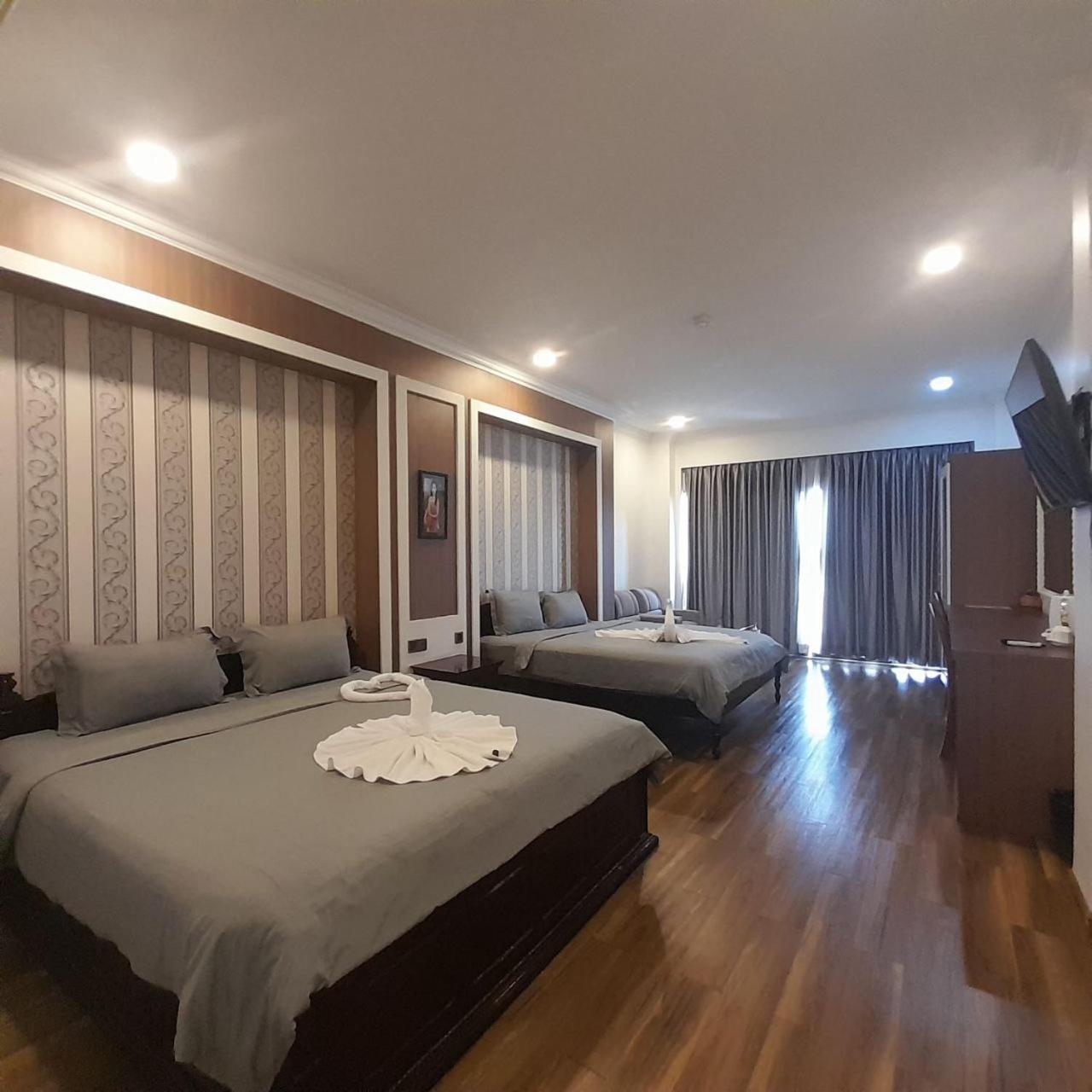 4 Rivers Hotel Phnom Penh Extérieur photo