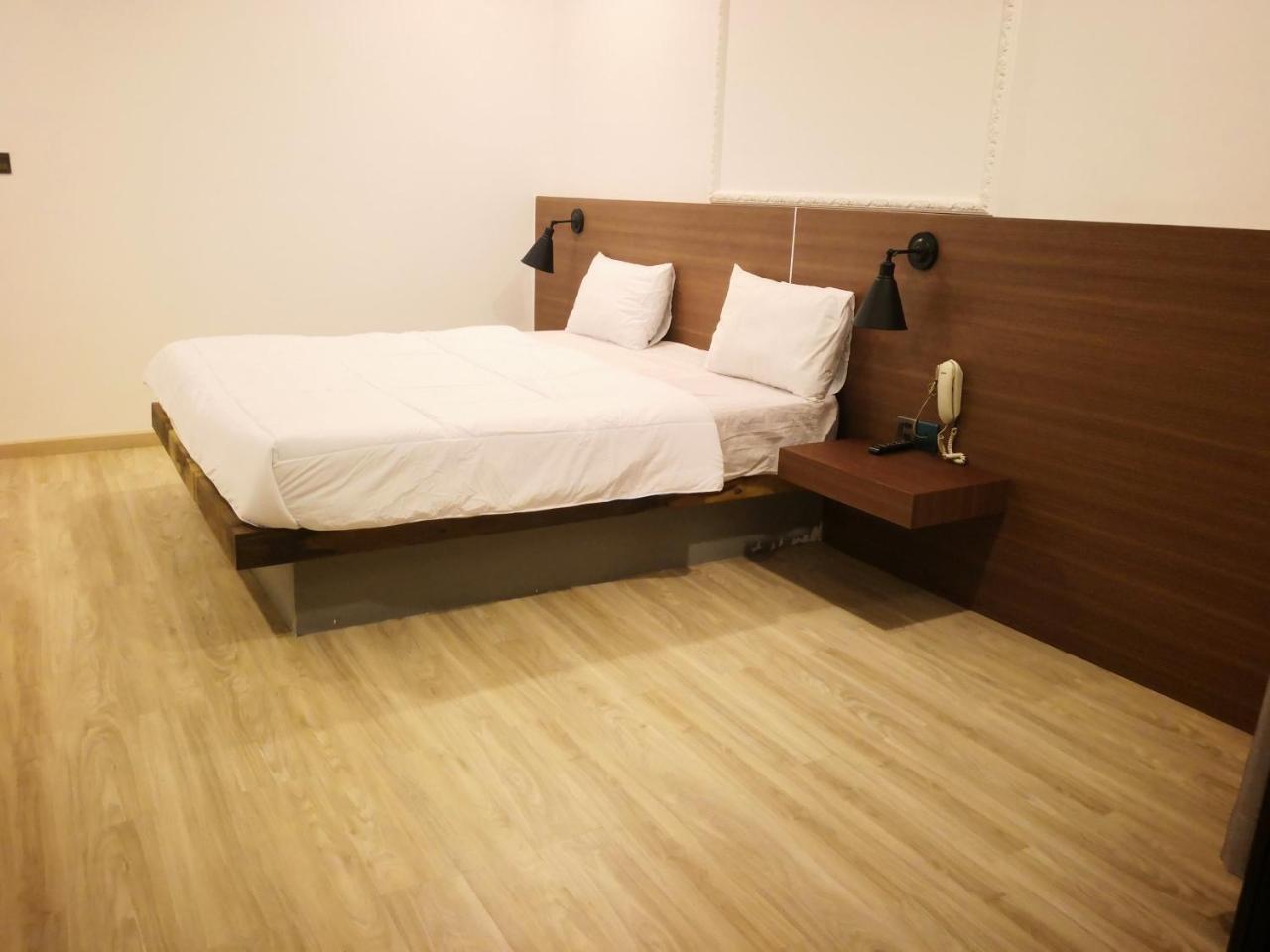 4 Rivers Hotel Phnom Penh Extérieur photo