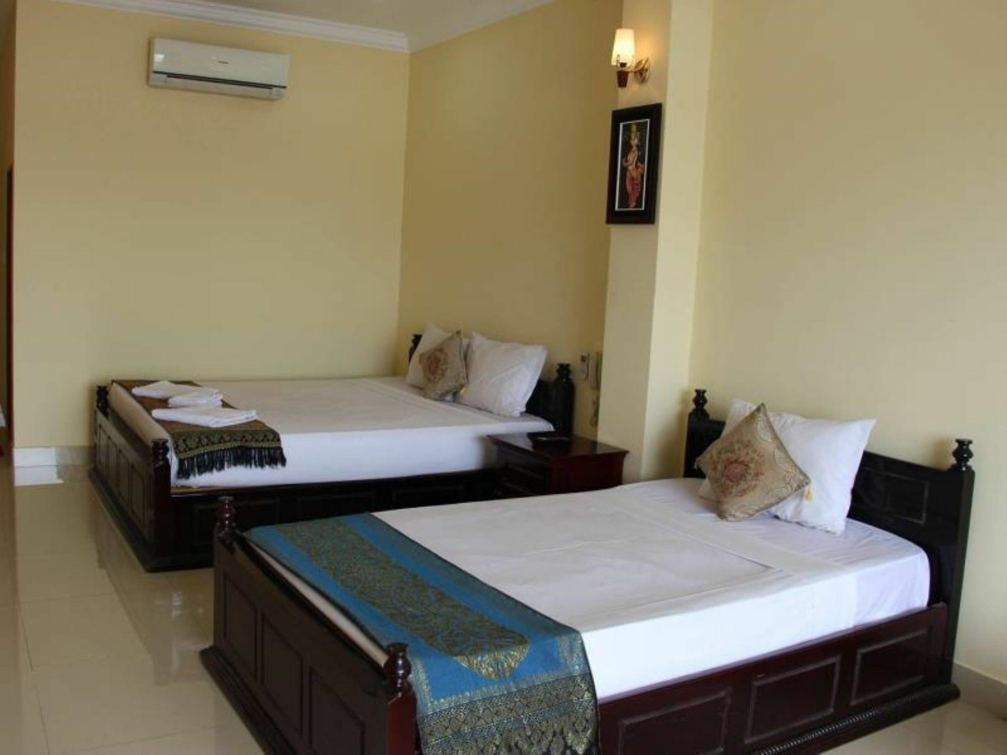 4 Rivers Hotel Phnom Penh Extérieur photo